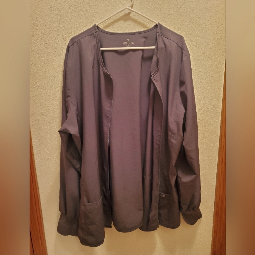 Greys Anatomy Zip up Scrub Jacket